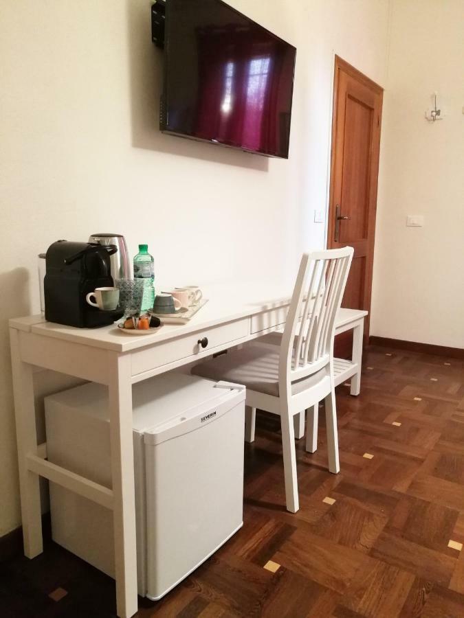 Sleep & Fly Bed & Breakfast Bologna Exterior foto