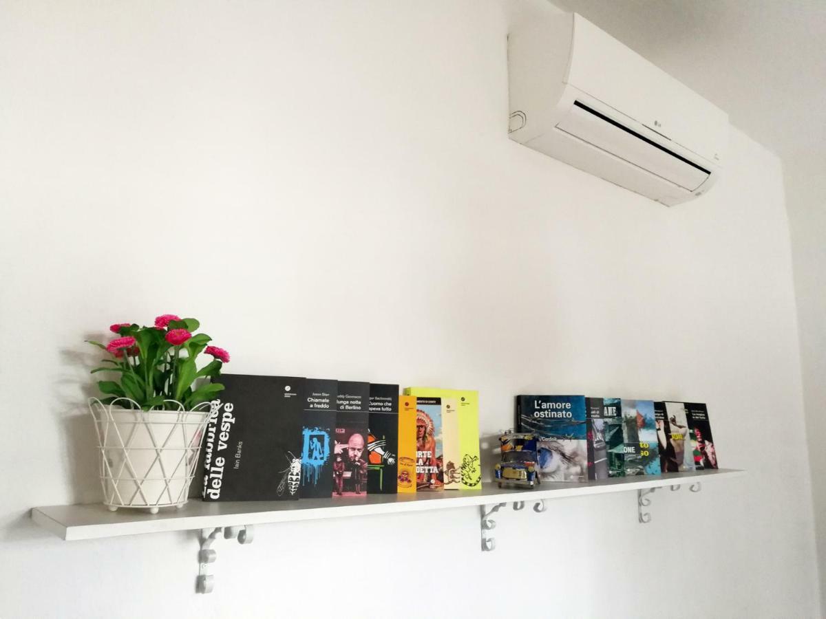 Sleep & Fly Bed & Breakfast Bologna Exterior foto